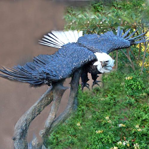 Marie Barbera bronze sculpture of an eagle titled Liberty